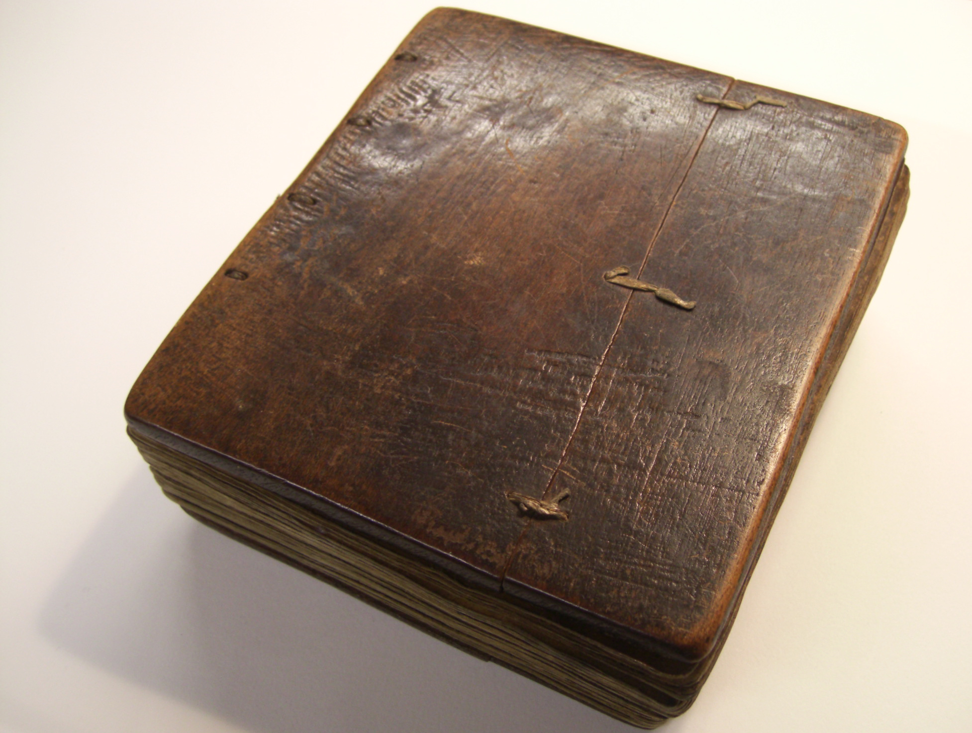 Wooden front cover of an 18th century Ethiopian psalter (St Andrews ms38900)