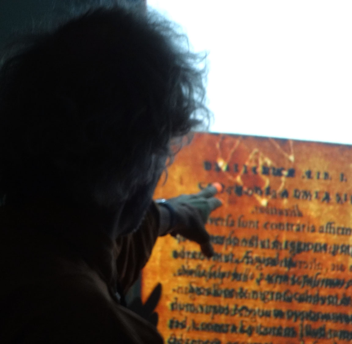 Harris points out a projected watermark on a 16th century octavo