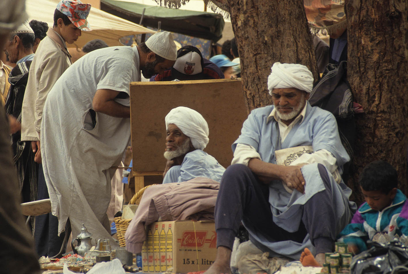 A group of local sellers and buyers at Asni souk (HMB-1654)